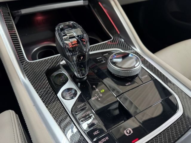 BMW X6 M50 i A 22'' Pano AHK H/K Leder Parkass. Lase foto 10