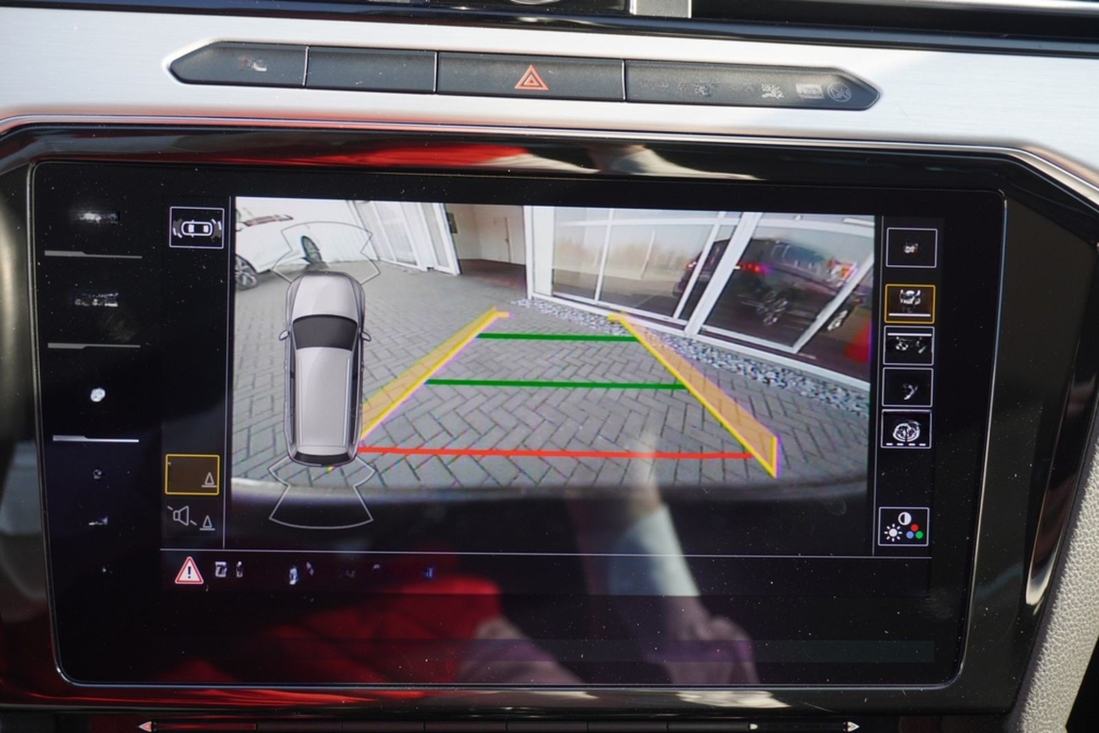 Volkswagen Passat Variant 2.0 TDI Highline LED Navi AHK foto 20