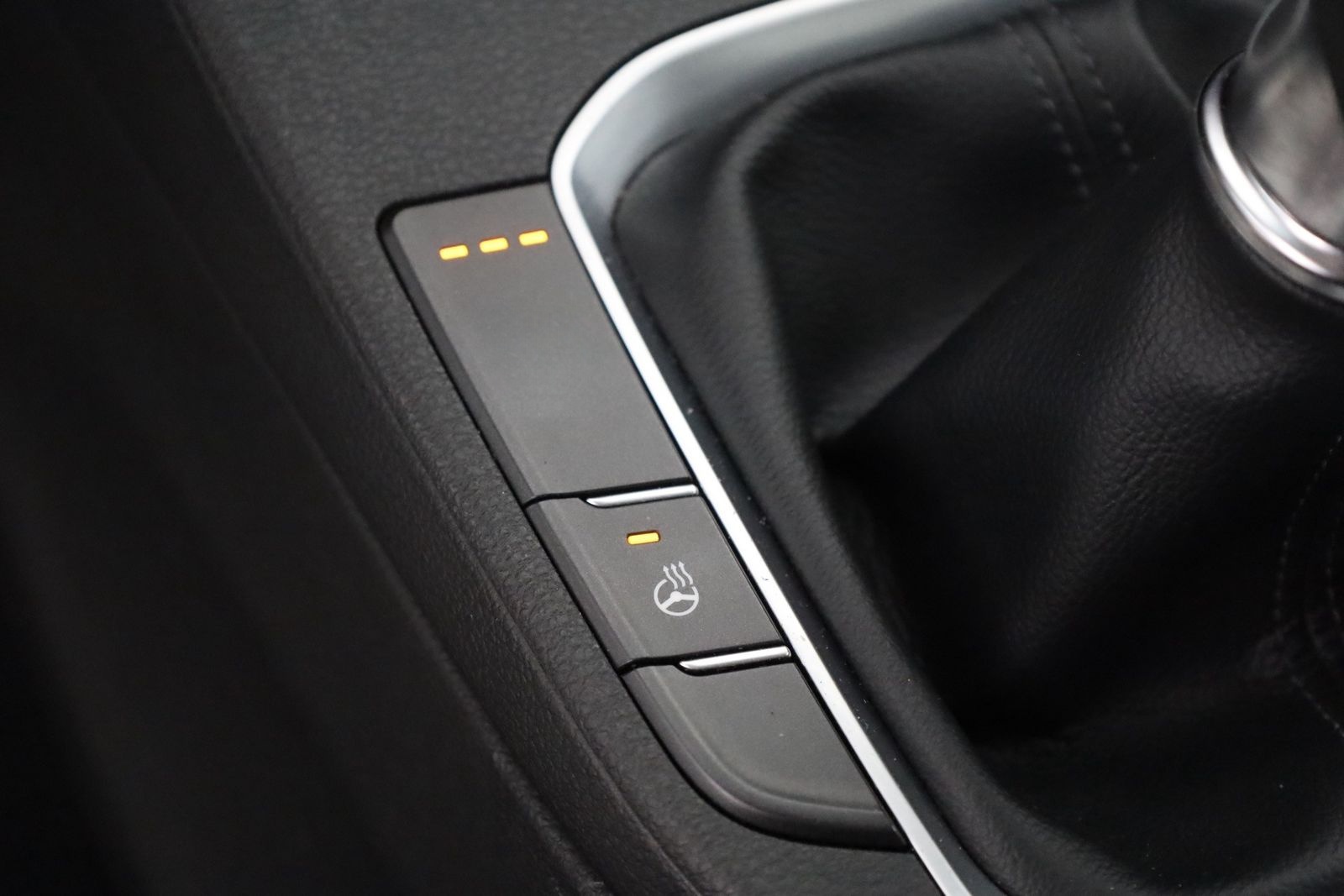 Hyundai i30 1.5 Intro Edition LED Navi Kamera PDC DAB foto 13