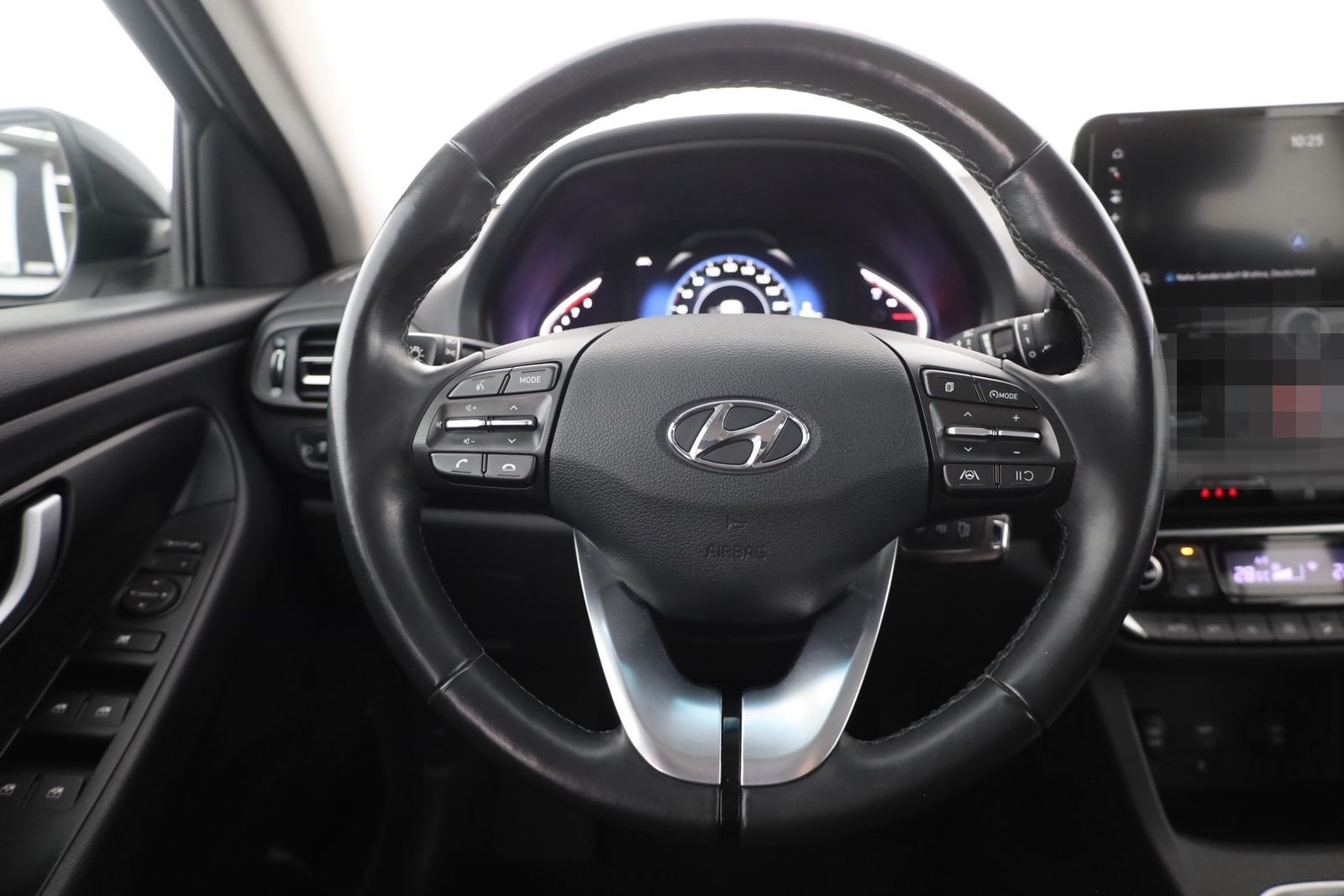 Hyundai i30 1.5 Intro Edition LED Navi Kamera PDC DAB foto 20