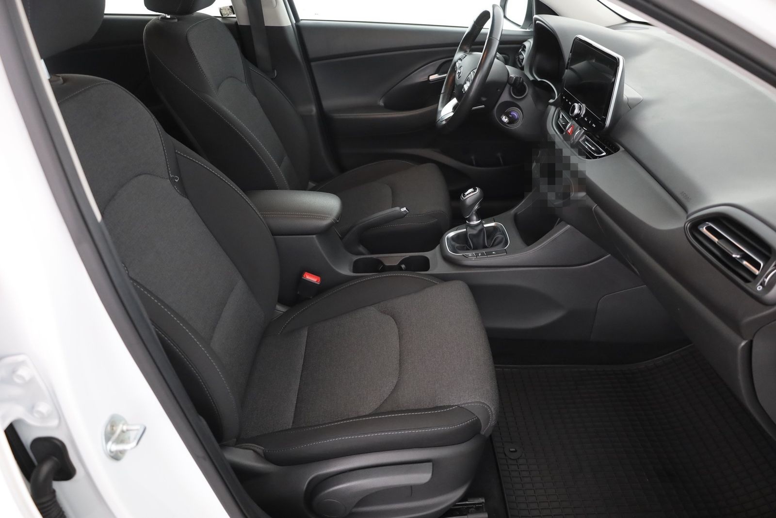 Hyundai i30 1.5 Intro Edition LED Navi Kamera PDC DAB foto 24