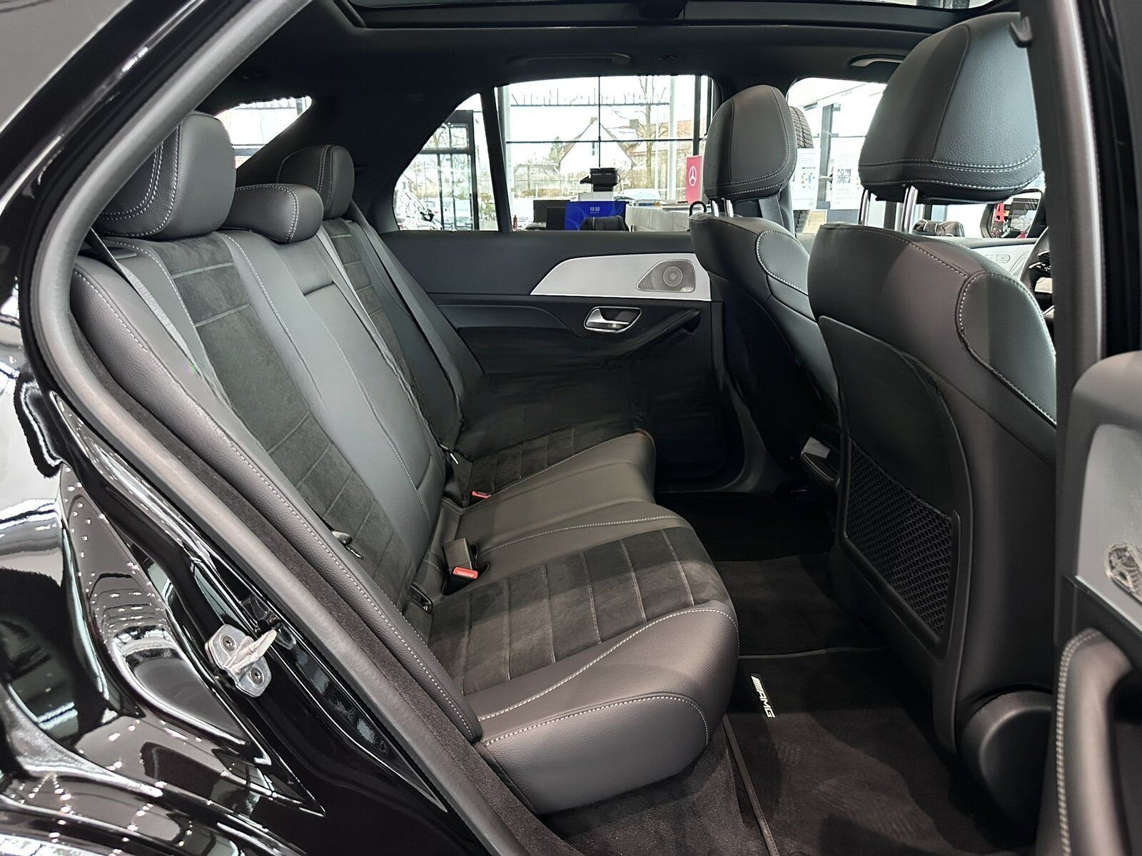 Mercedes-Benz GLE 350 de AMG AHK PANO-SD AIR MEMORY NIGHT BURM foto 22