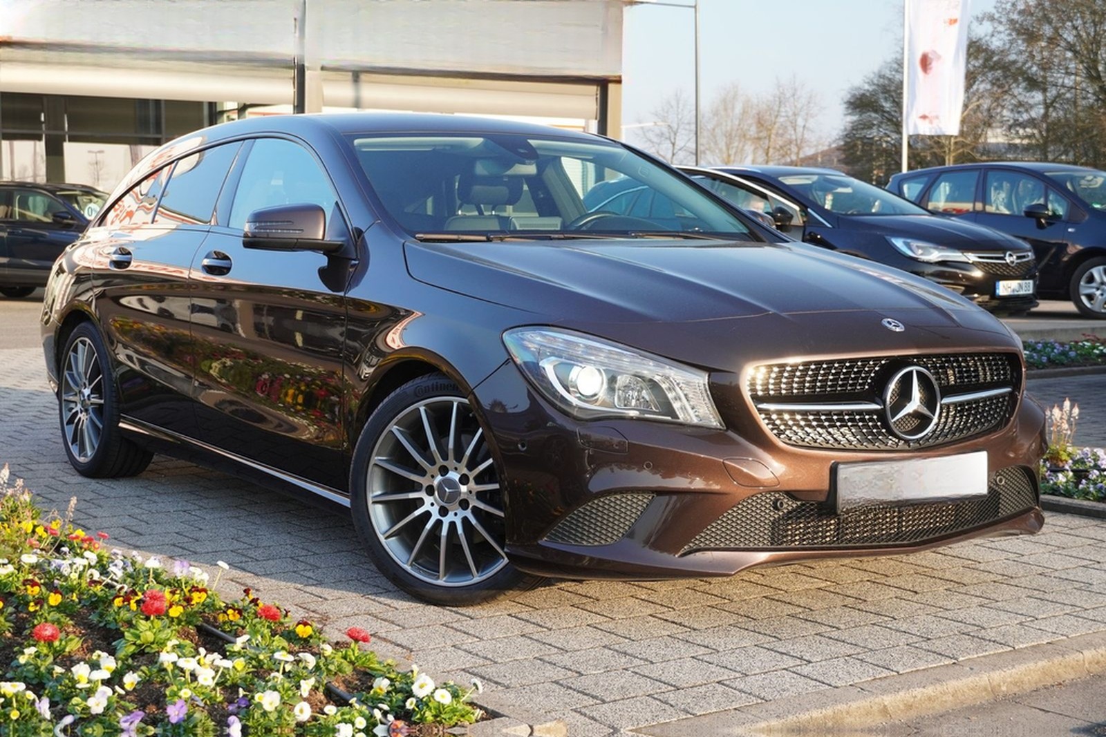 Mercedes-Benz CLA 180 Sportstourer Navi Tempomat Xenon PDC USB foto 4