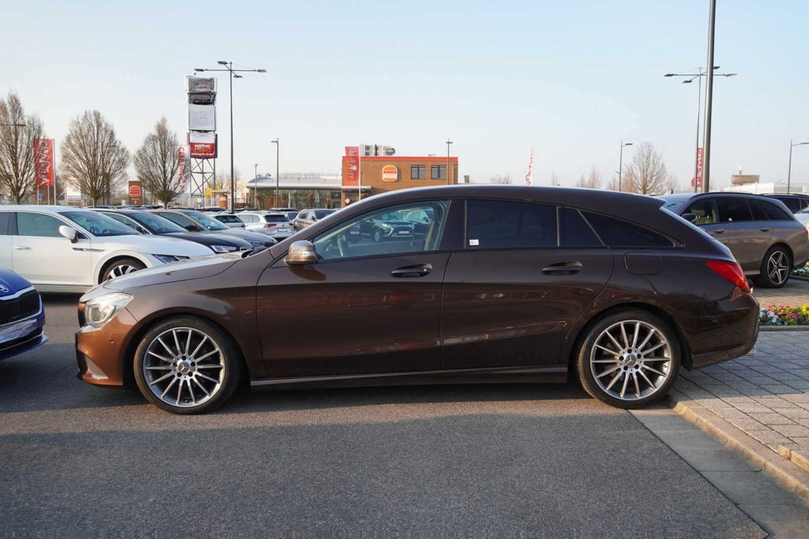 Mercedes-Benz CLA 180 Sportstourer Navi Tempomat Xenon PDC USB foto 6
