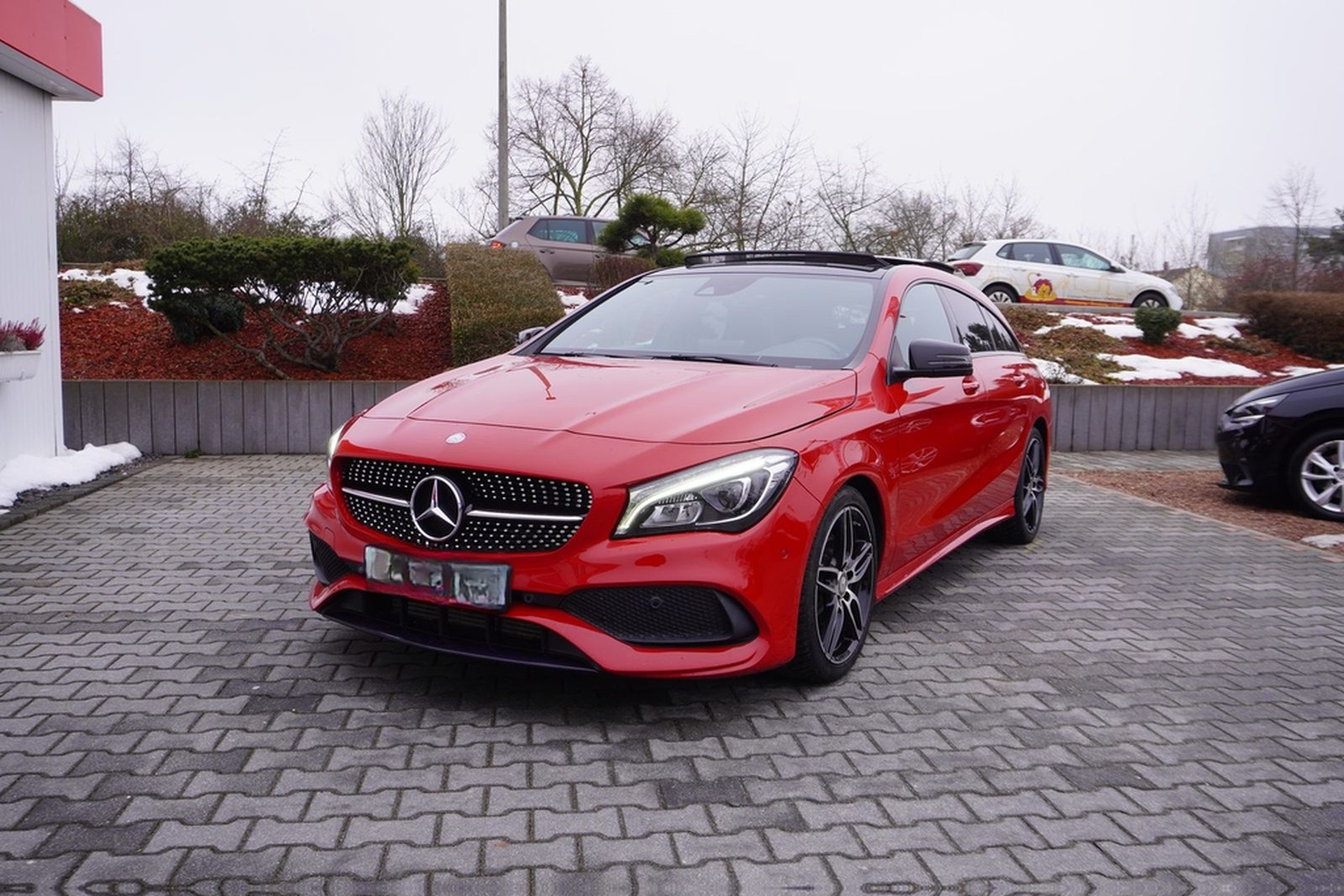 Mercedes-Benz CLA 250 AMG Line LED Navi Panorama Teilleder PDC foto 3