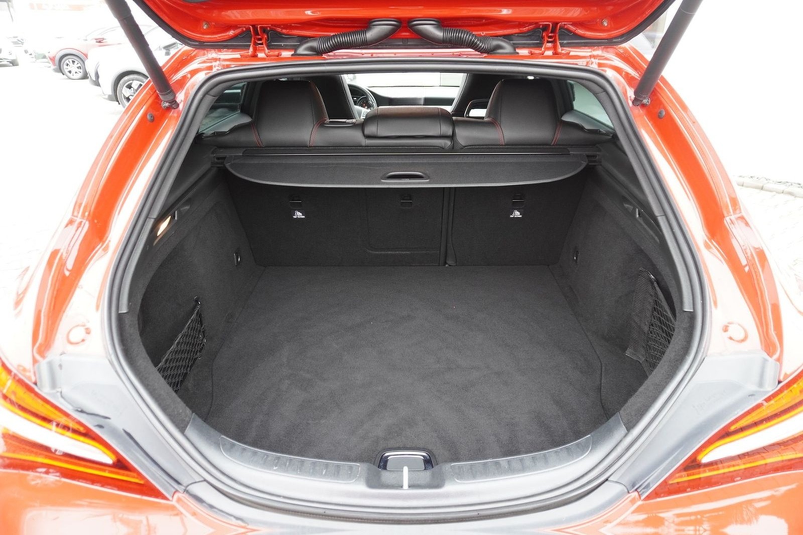 Mercedes-Benz CLA 250 AMG Line LED Navi Panorama Teilleder PDC foto 9