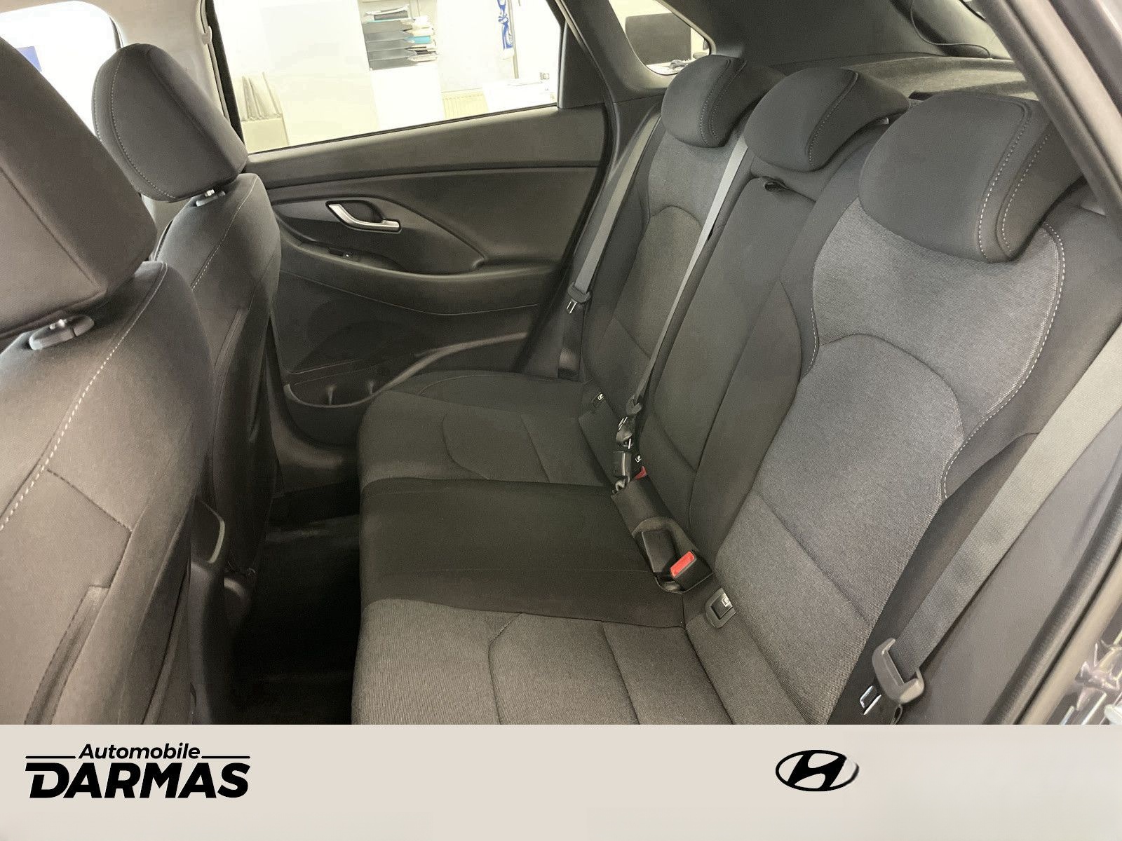 Hyundai i30 1.5 Turbo 48V Edition 30+ Navi Klimaaut.   foto 12