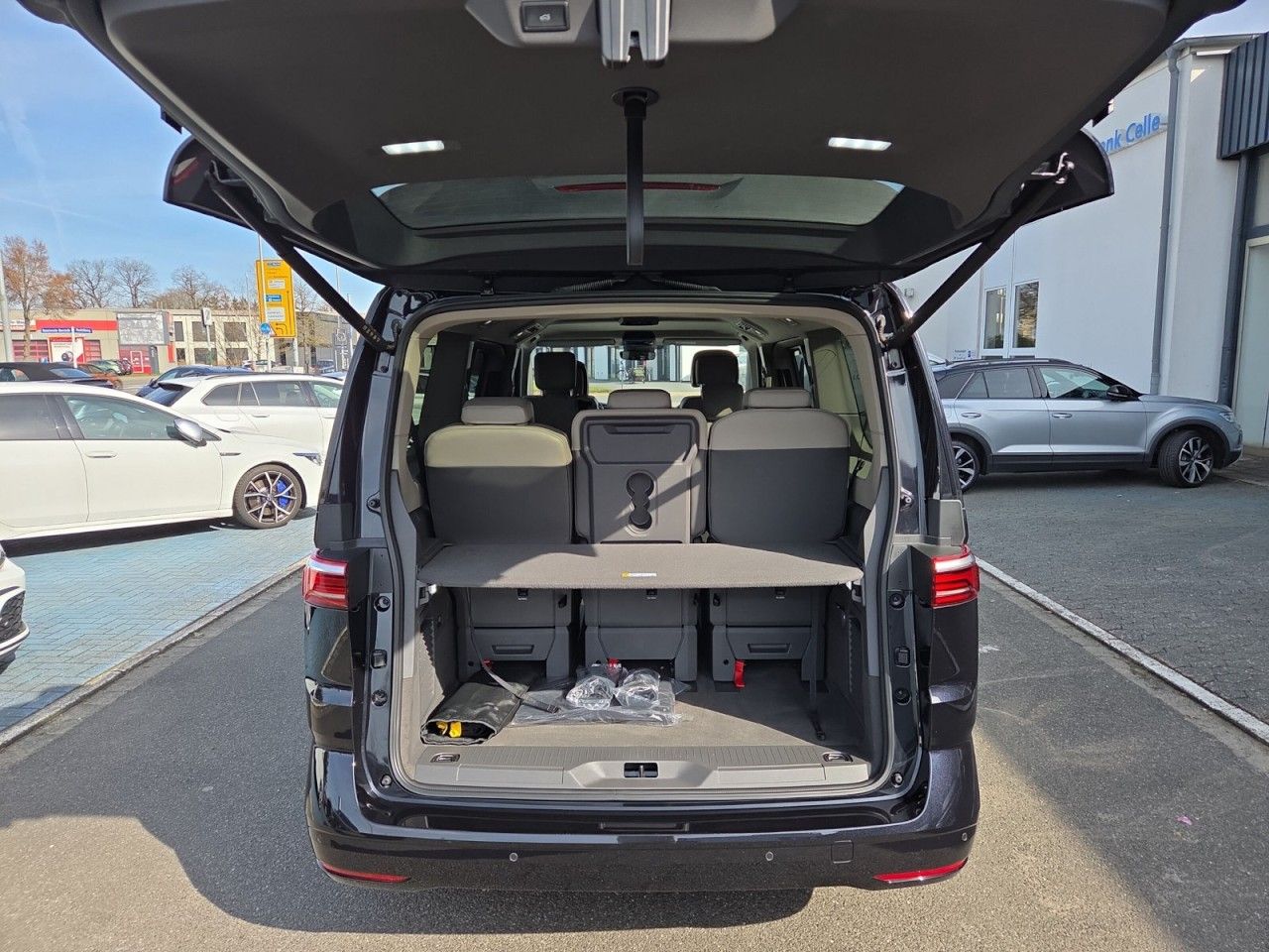 Volkswagen Multivan 2.0 TDI Life LÜ/Matrix/Standhzg/vis-a-v foto 11