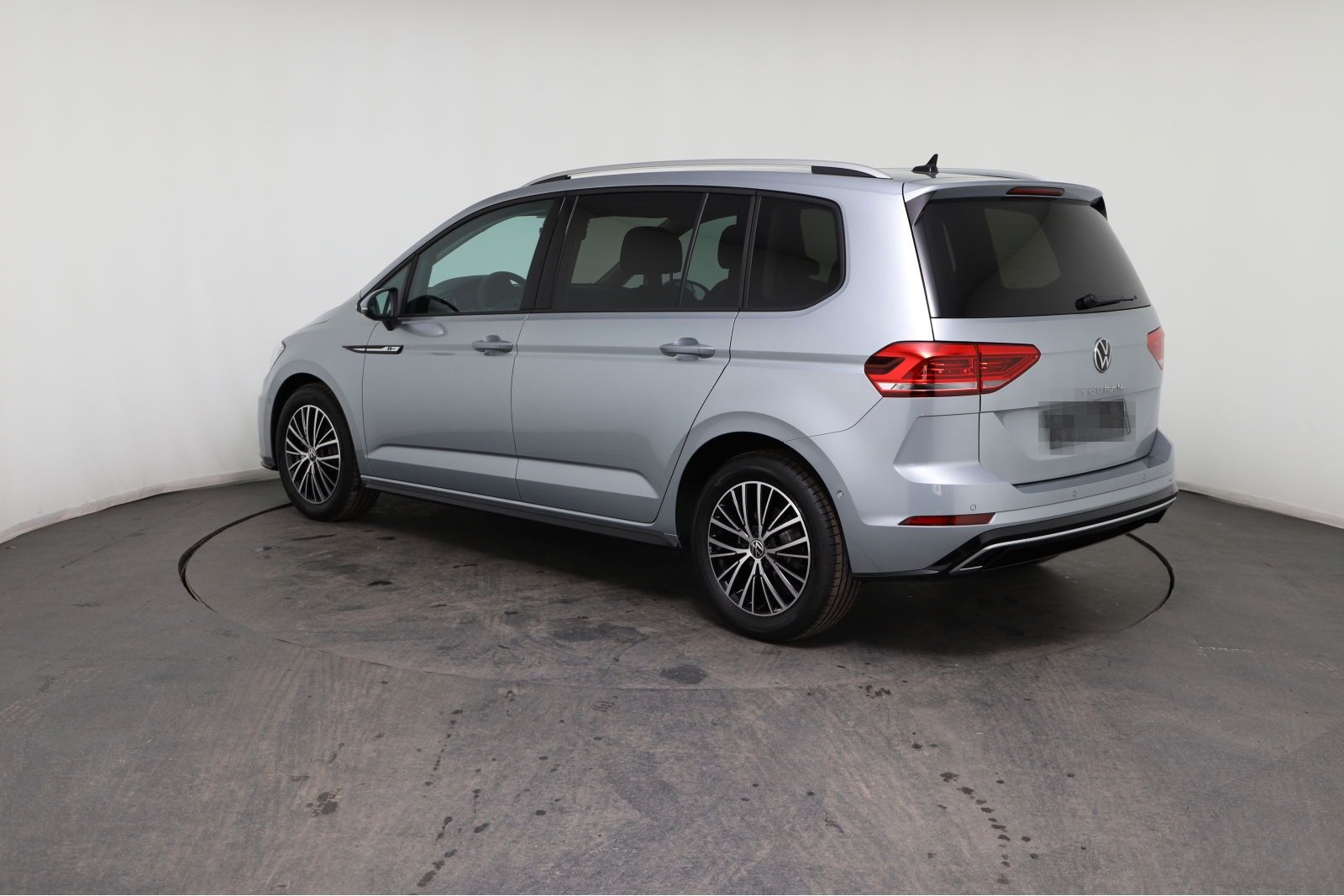 Volkswagen Touran 1.5 TSI DSG New Edition R-Line *AHK*ACC* foto 6