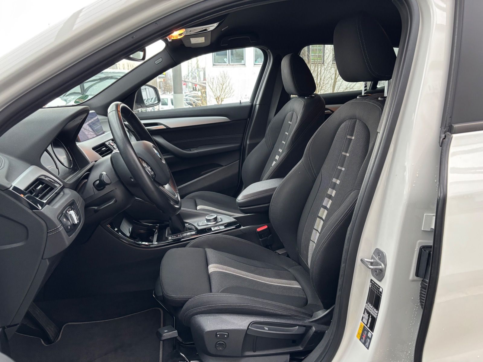 BMW X2 xDrive25e Advantage BusinessPaket GARANTIE foto 16