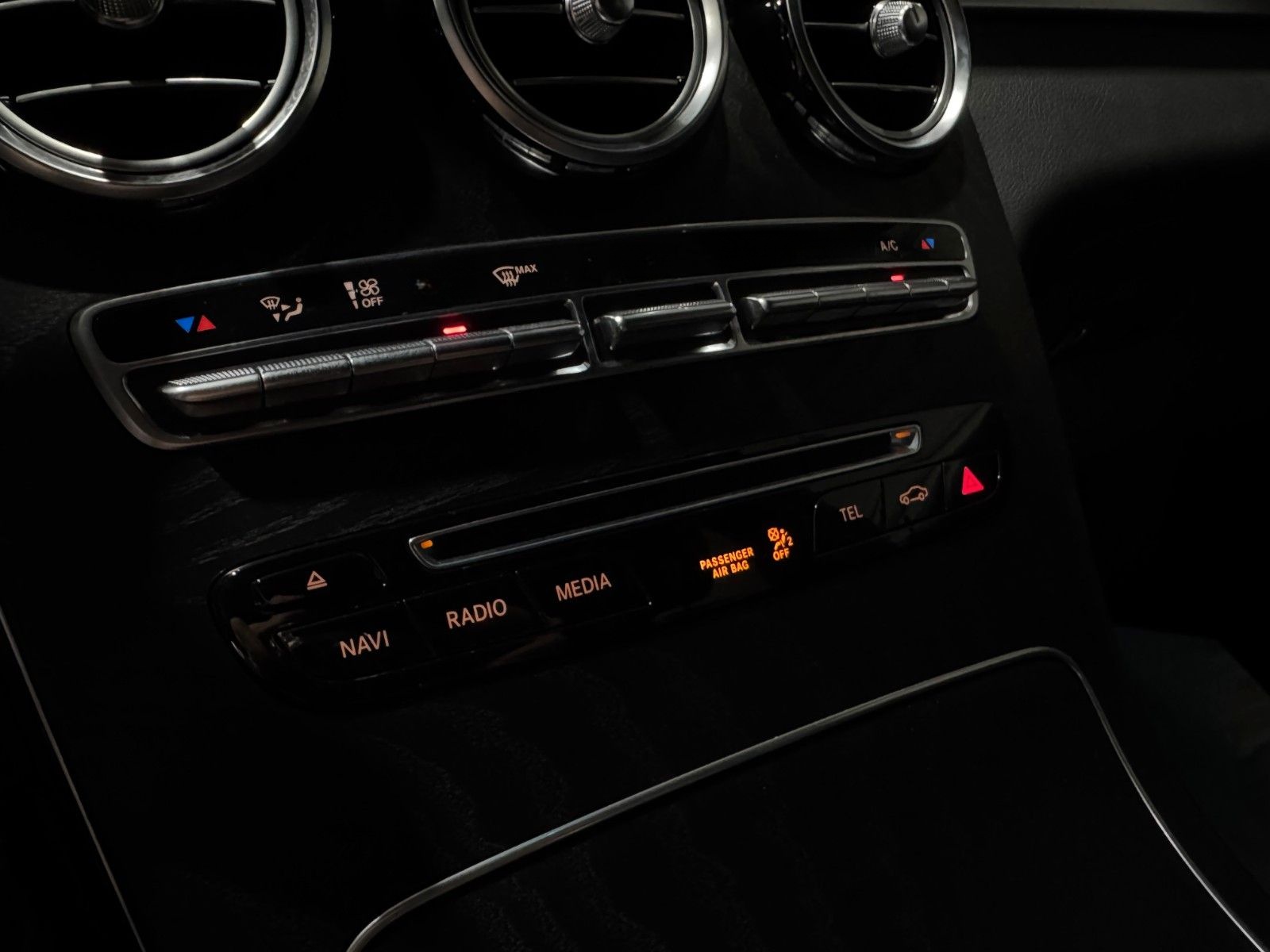 Mercedes-Benz GLC 43/AMG/4Matic/PANO/AHK/LED/RFK/ACC/< foto 15