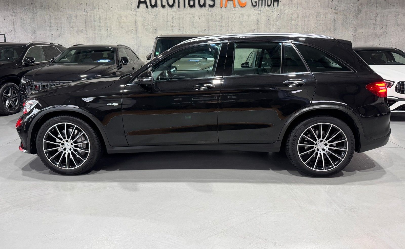 Mercedes-Benz GLC 43/AMG/4Matic/PANO/AHK/LED/RFK/ACC/< foto 5