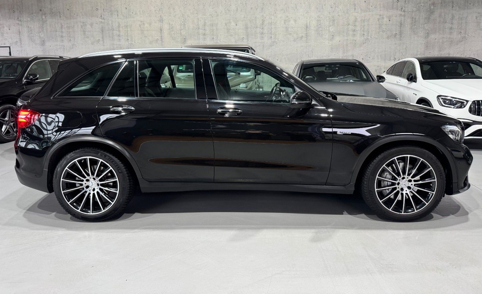 Mercedes-Benz GLC 43/AMG/4Matic/PANO/AHK/LED/RFK/ACC/< foto 6