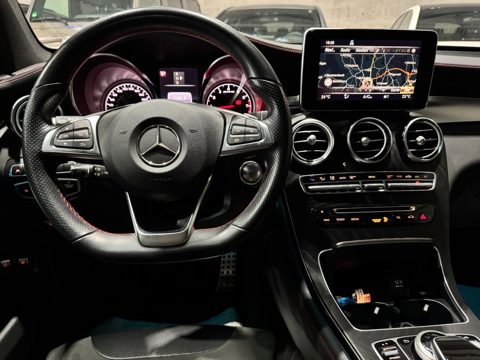 Mercedes-Benz GLC 43/AMG/4Matic/PANO/AHK/LED/RFK/ACC/< foto 10