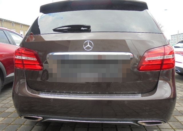 Mercedes-Benz B 200 Aut.,Pano-Dach,Ahk,1.Hand foto 6