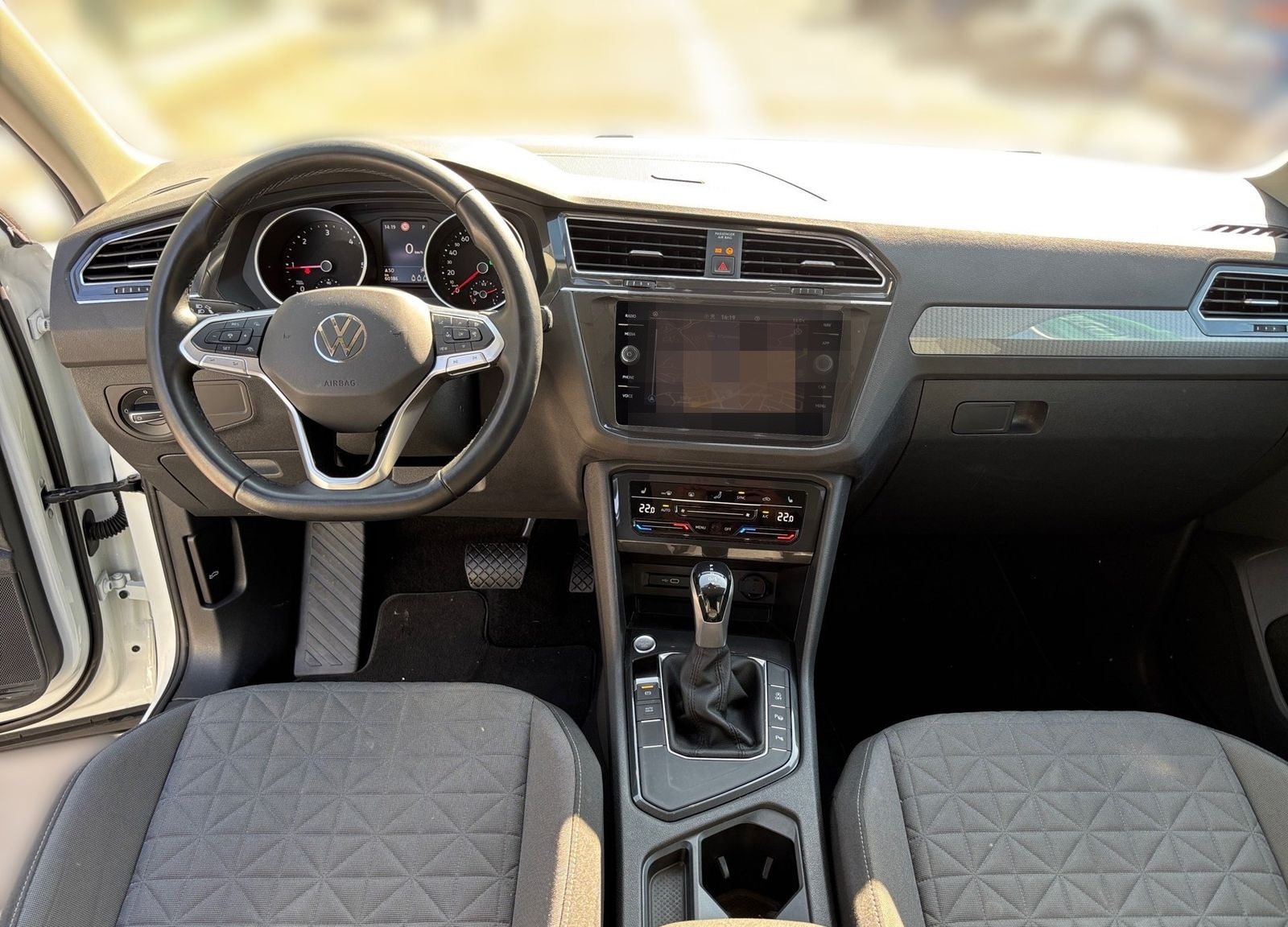 Volkswagen Tiguan 2.0 TDI DSG Life *LED*NAVI*PARKSENSOR* foto 13