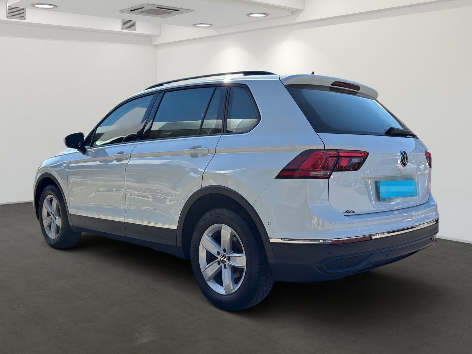 Volkswagen Tiguan 2.0 TDI DSG Life *LED*NAVI*PARKSENSOR* foto 5