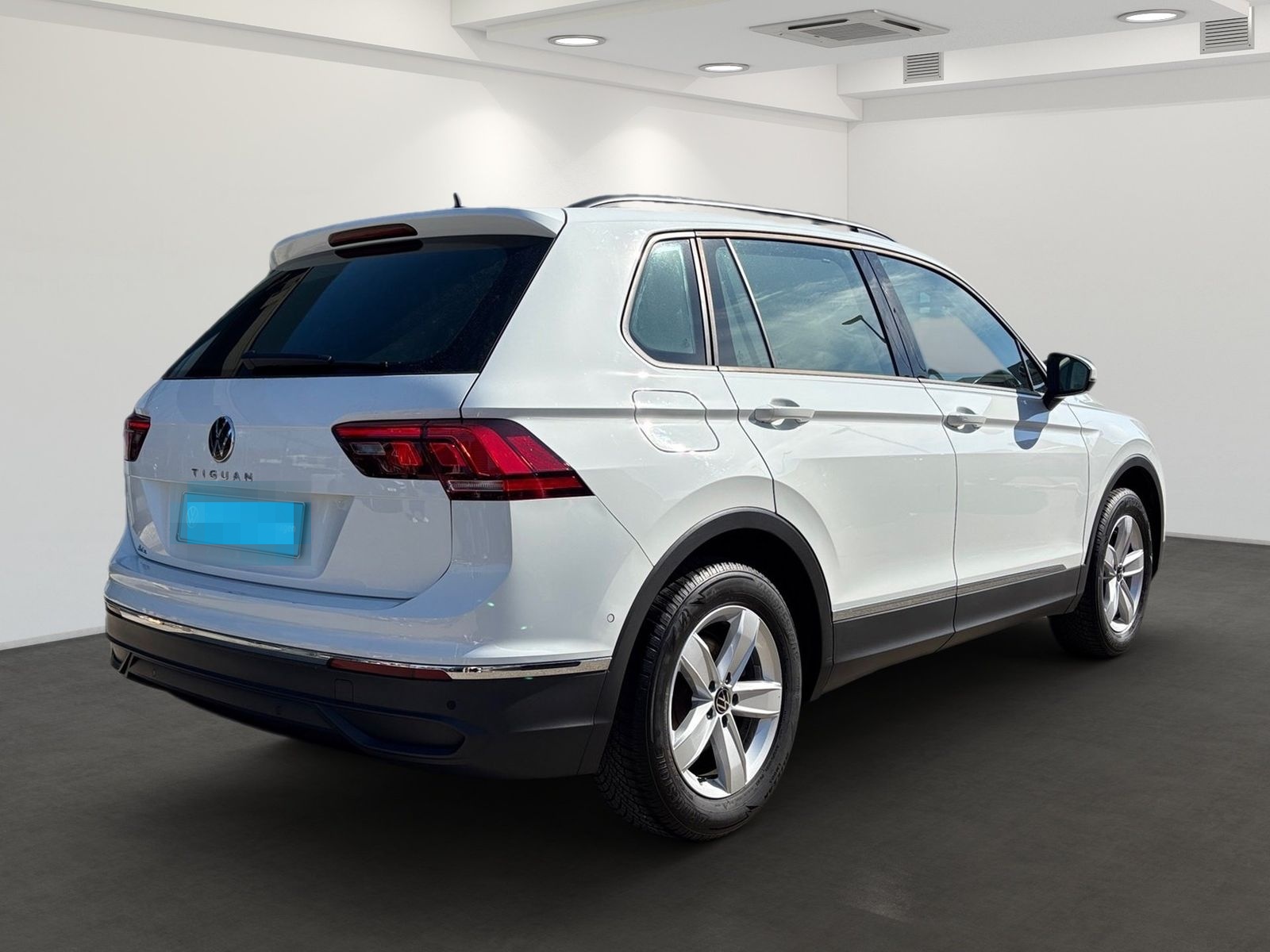 Volkswagen Tiguan 2.0 TDI DSG Life *LED*NAVI*PARKSENSOR* foto 6