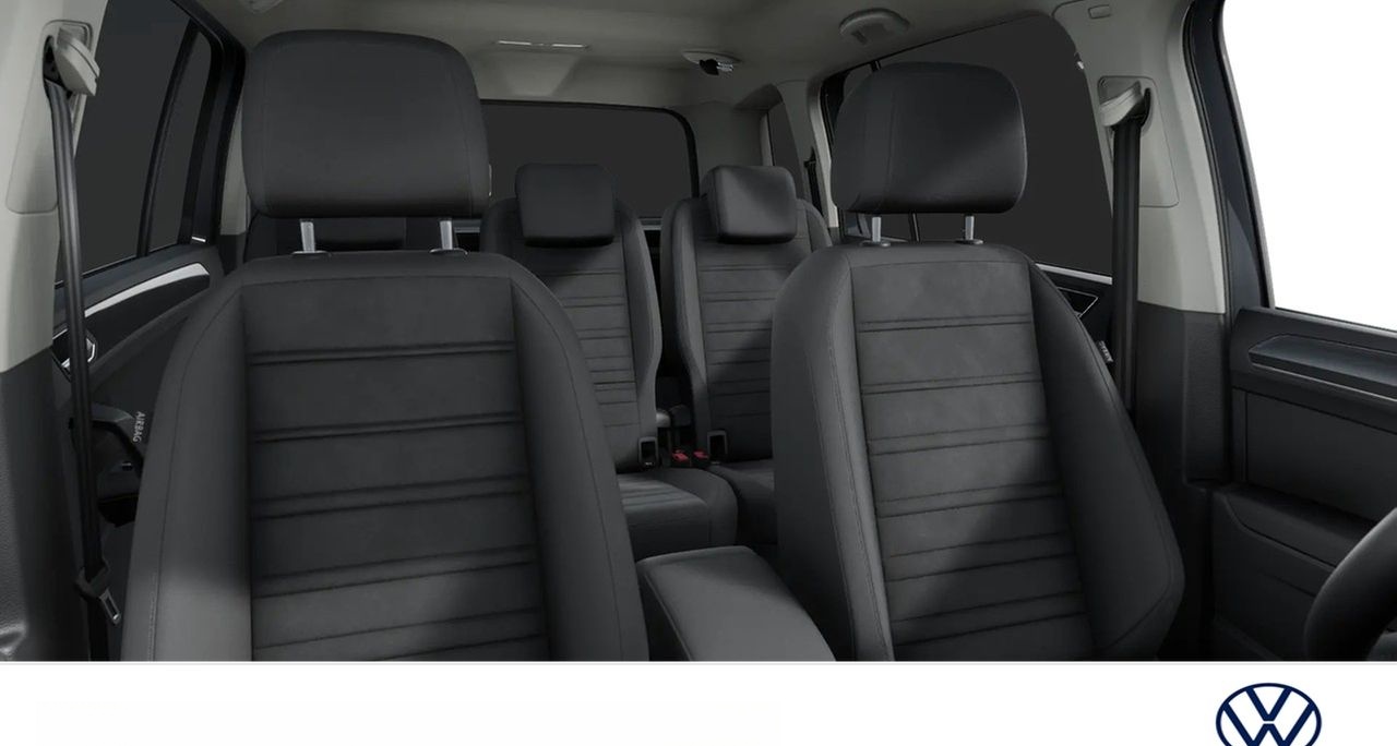 Volkswagen Touran 2.0 HIGHLINE AHK ACC LM17 NAVI CARPLAY foto 8
