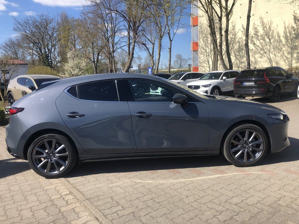 Mazda 3 2.5L e-SKYACTIV G 140ps 6AT FWD Takumi foto 2