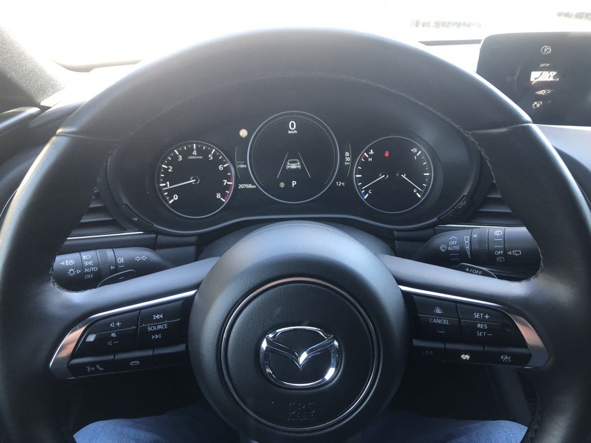 Mazda 3 2.5L e-SKYACTIV G 140ps 6AT FWD Takumi foto 12