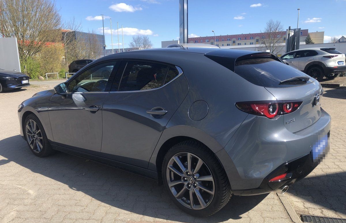 Mazda 3 2.5L e-SKYACTIV G 140ps 6AT FWD Takumi foto 5