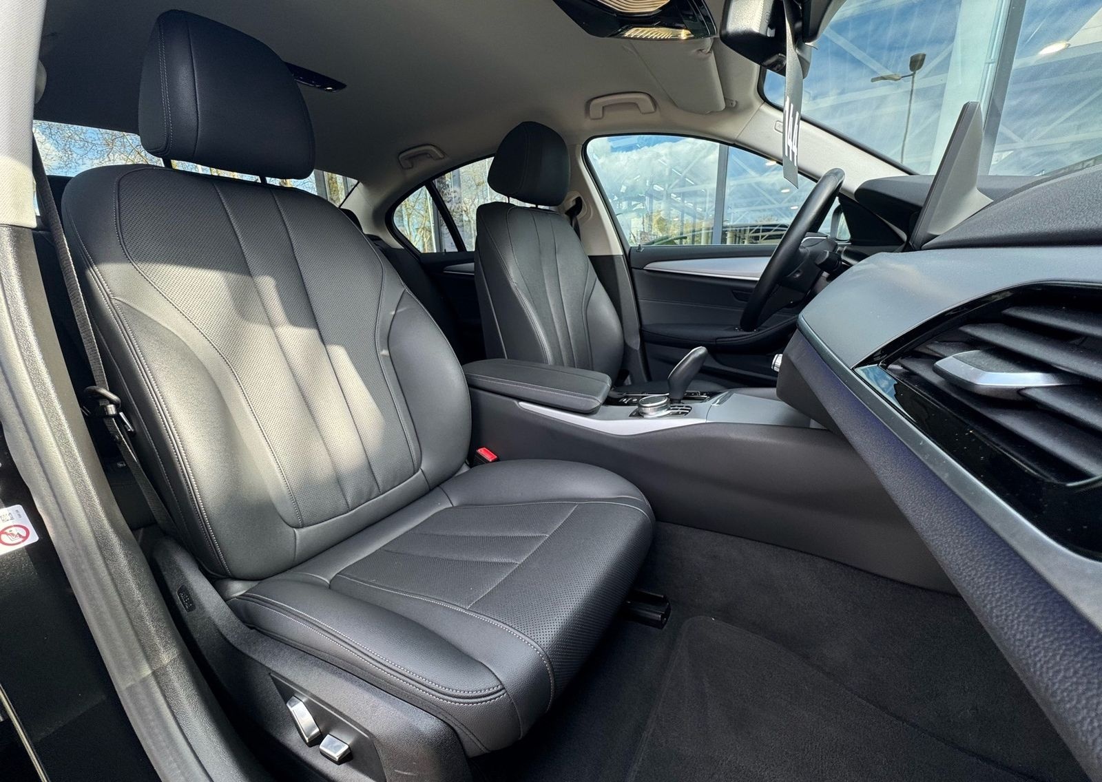 BMW 520d Limousine St-Hzg ACC LC-Pro Memorysitze RFK foto 6