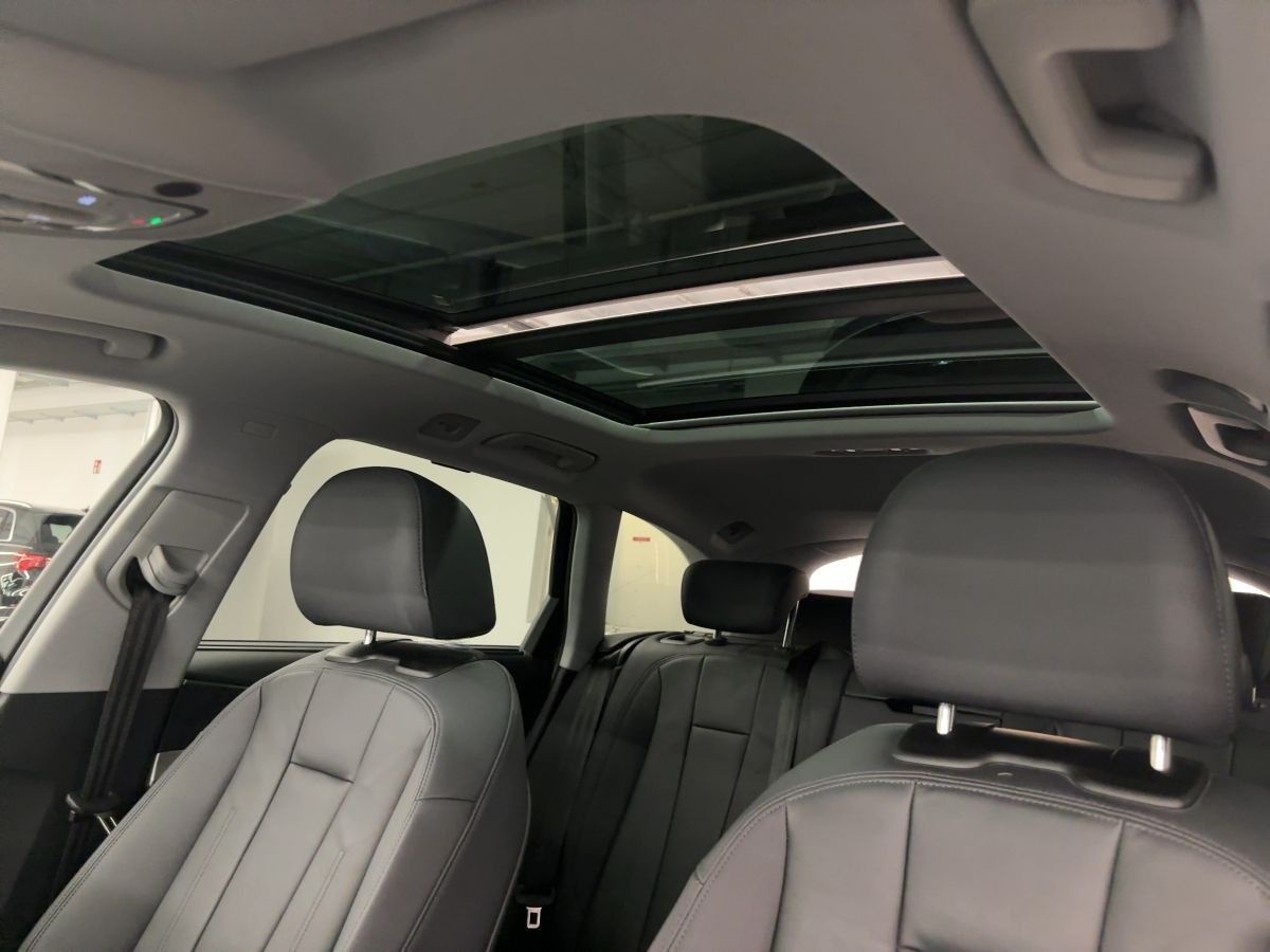 Audi A4 Avant 35 TDI S tr. MATRIX NAVI ACC HUD PANO foto 17