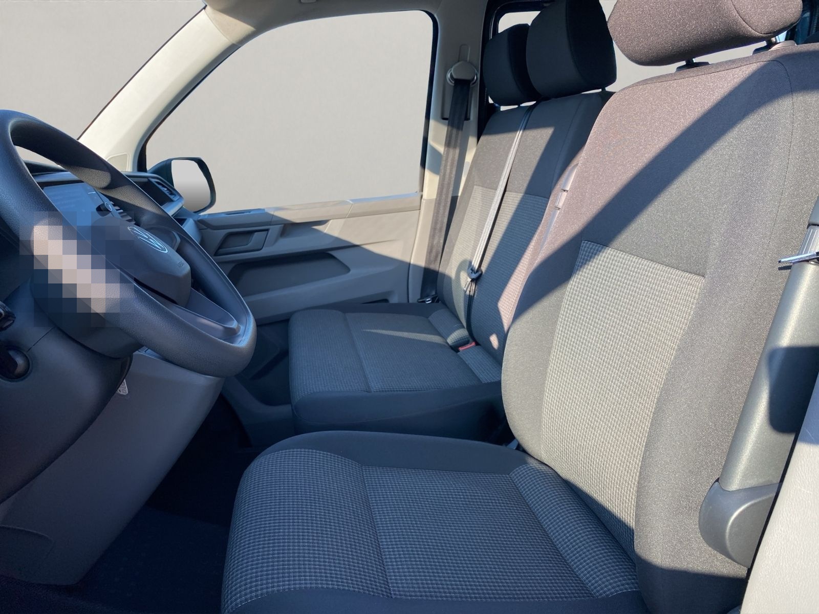 Volkswagen T6.1 Transporter 2.0 TDI Kombi *AHK PDC SHZ* foto 11