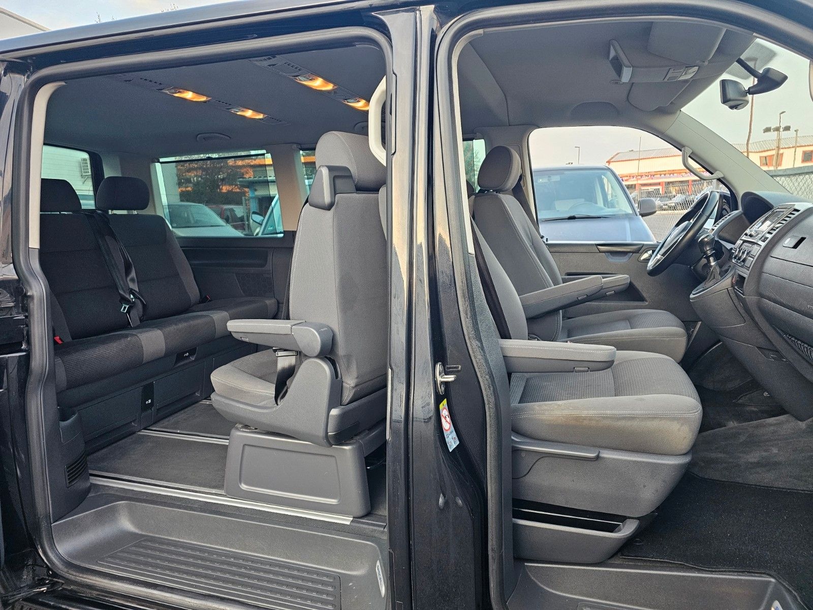 Volkswagen T5 Multivan Special 2 Hand 140ps 7sitzer LED foto 23