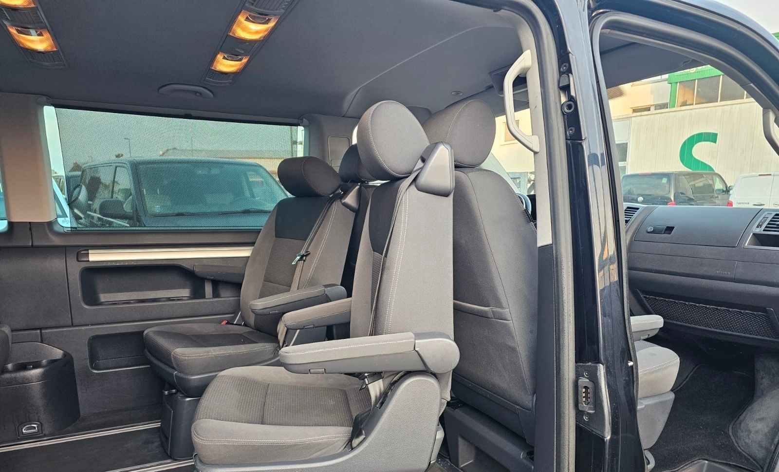 Volkswagen T5 Multivan Special 2 Hand 140ps 7sitzer LED foto 24