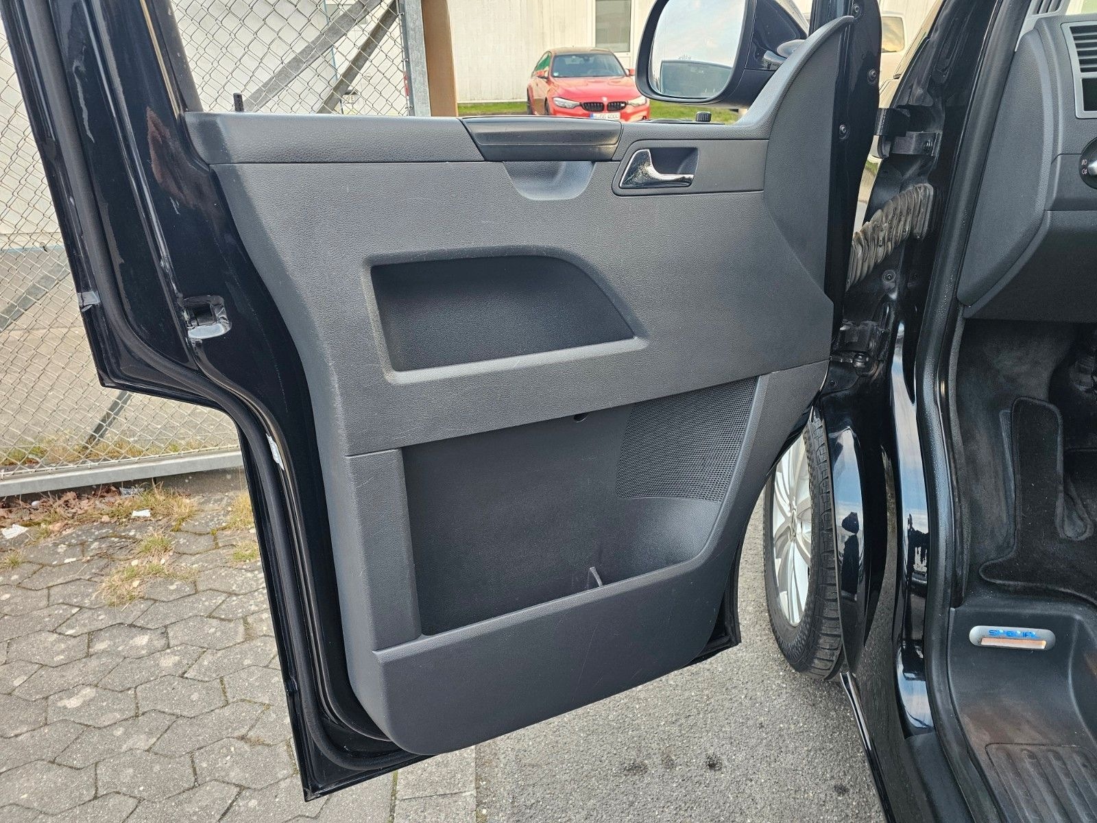 Volkswagen T5 Multivan Special 2 Hand 140ps 7sitzer LED foto 30