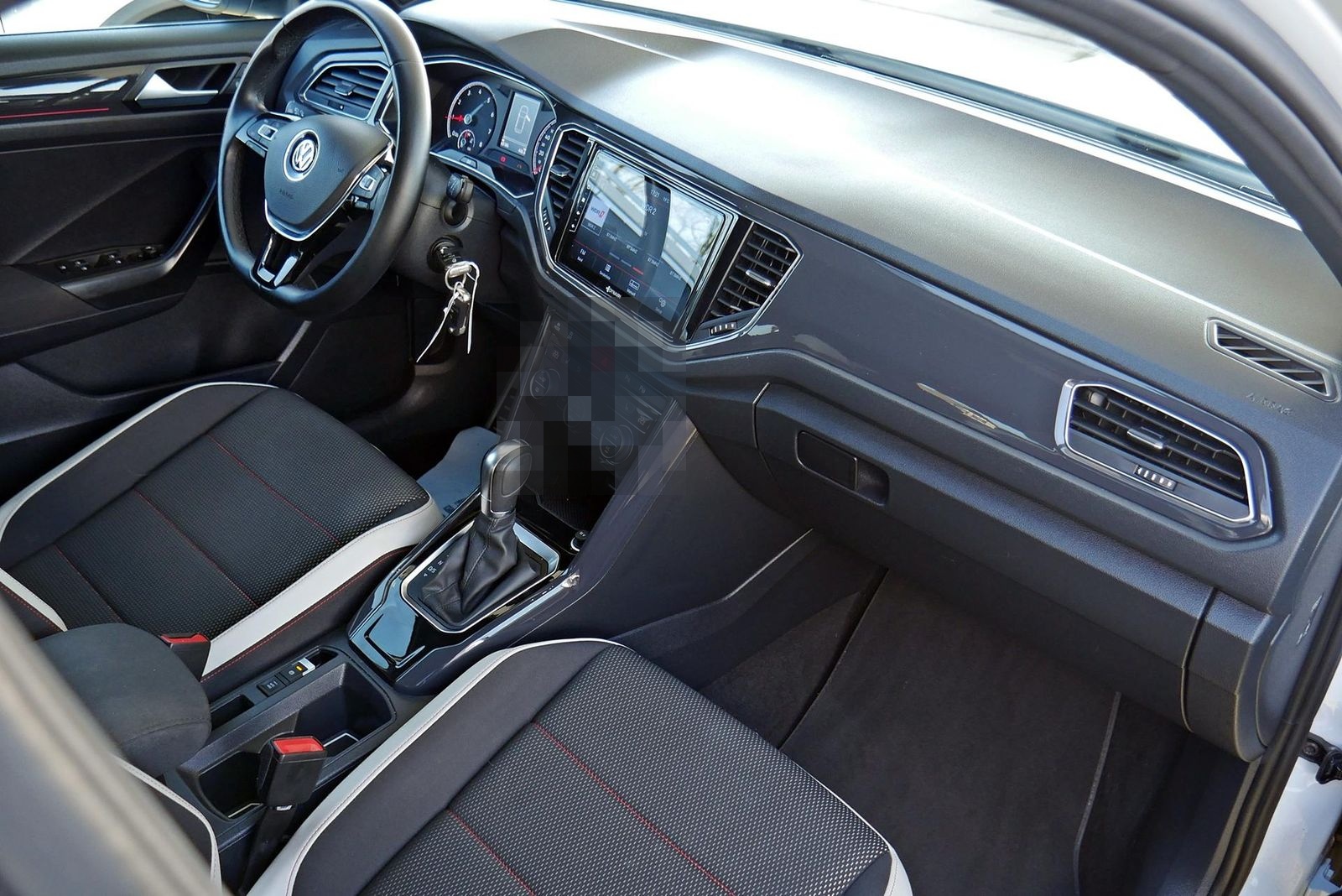 Volkswagen T-Roc 1.5 TSI DSG Sport LED Assistenzpaket DCC foto 9