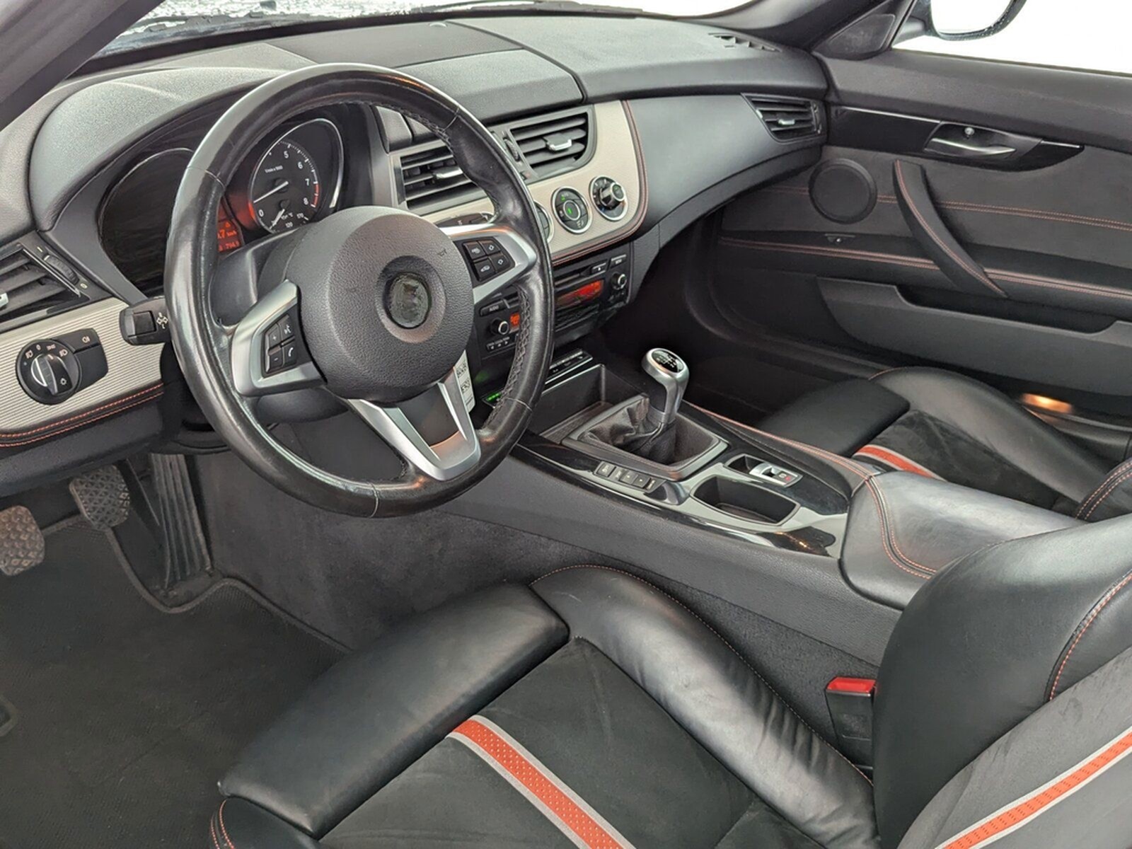 BMW Z 4 sDrive 18i XENON+BLUETOOTH+SHZ+PDC+ foto 14