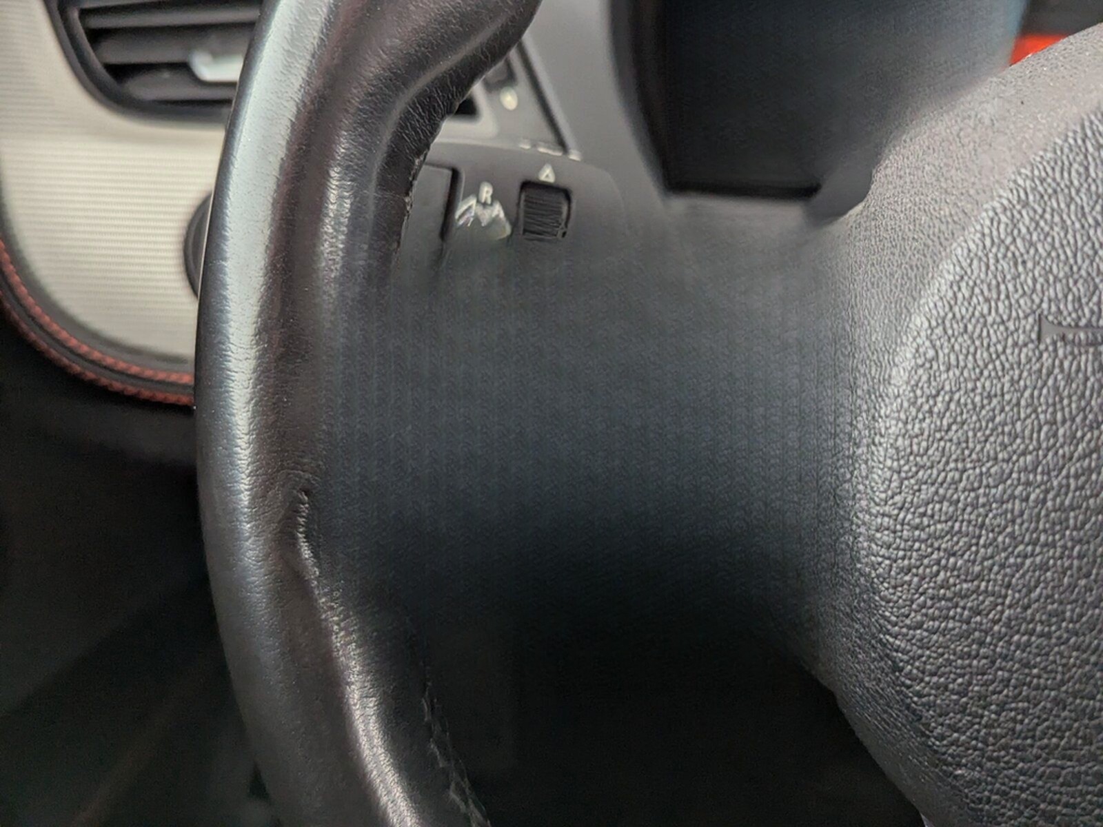 BMW Z 4 sDrive 18i XENON+BLUETOOTH+SHZ+PDC+ foto 24