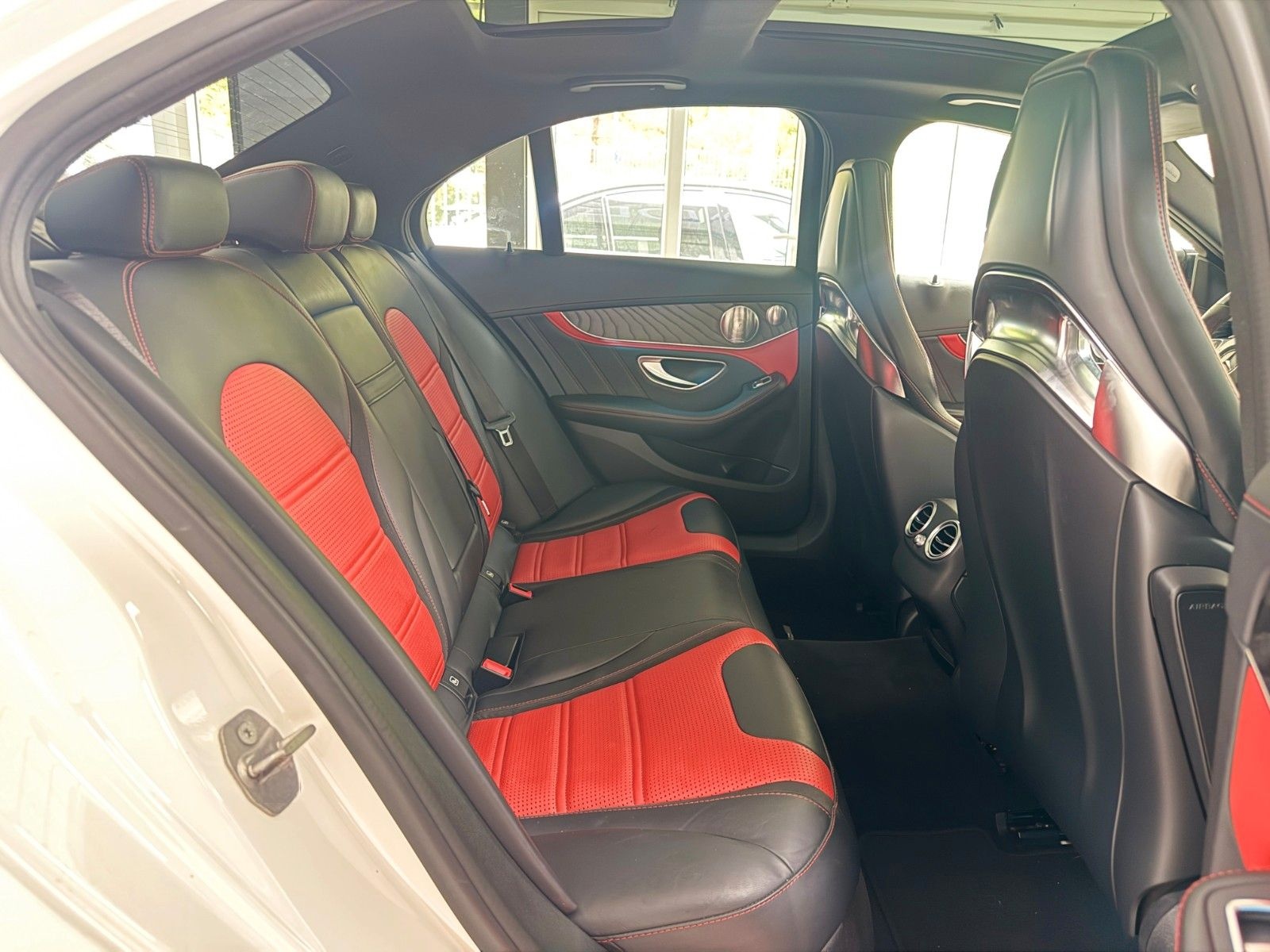 Mercedes-Benz C 63 S AMG*Burmester*Pano*Perform.Sitze foto 13