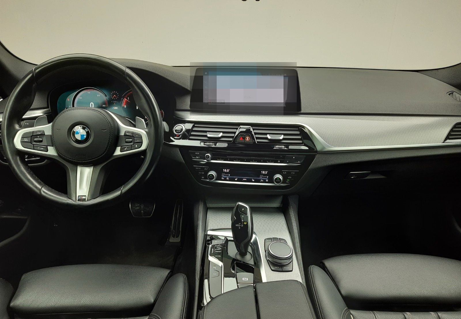BMW 520d xDrive/M Paket/S-Dach/360°Kam./LED/HuD foto 14