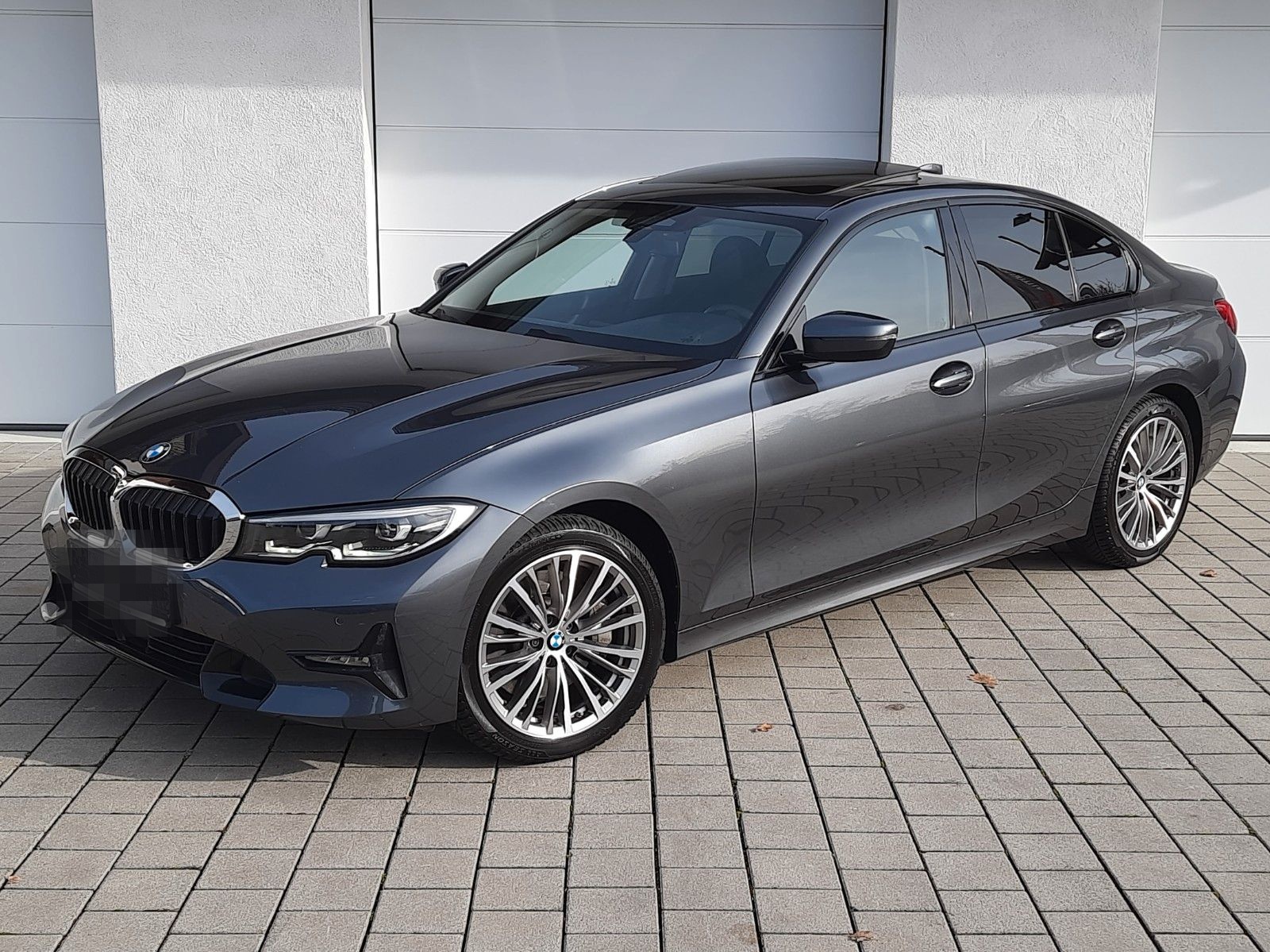 BMW 330d Limo/Sport Line/LED/SDach/LiveC/AhK foto 2