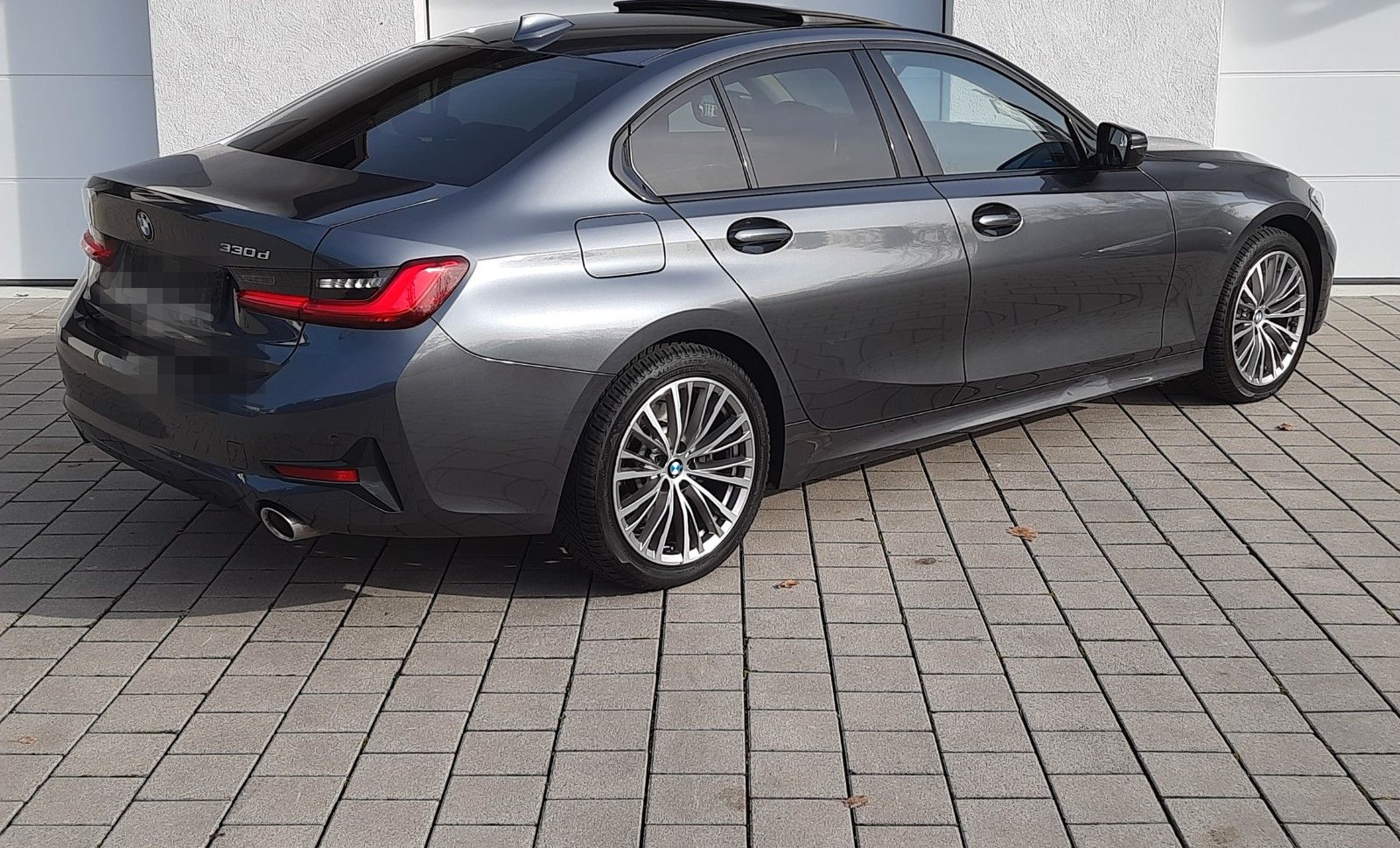 BMW 330d Limo/Sport Line/LED/SDach/LiveC/AhK foto 5