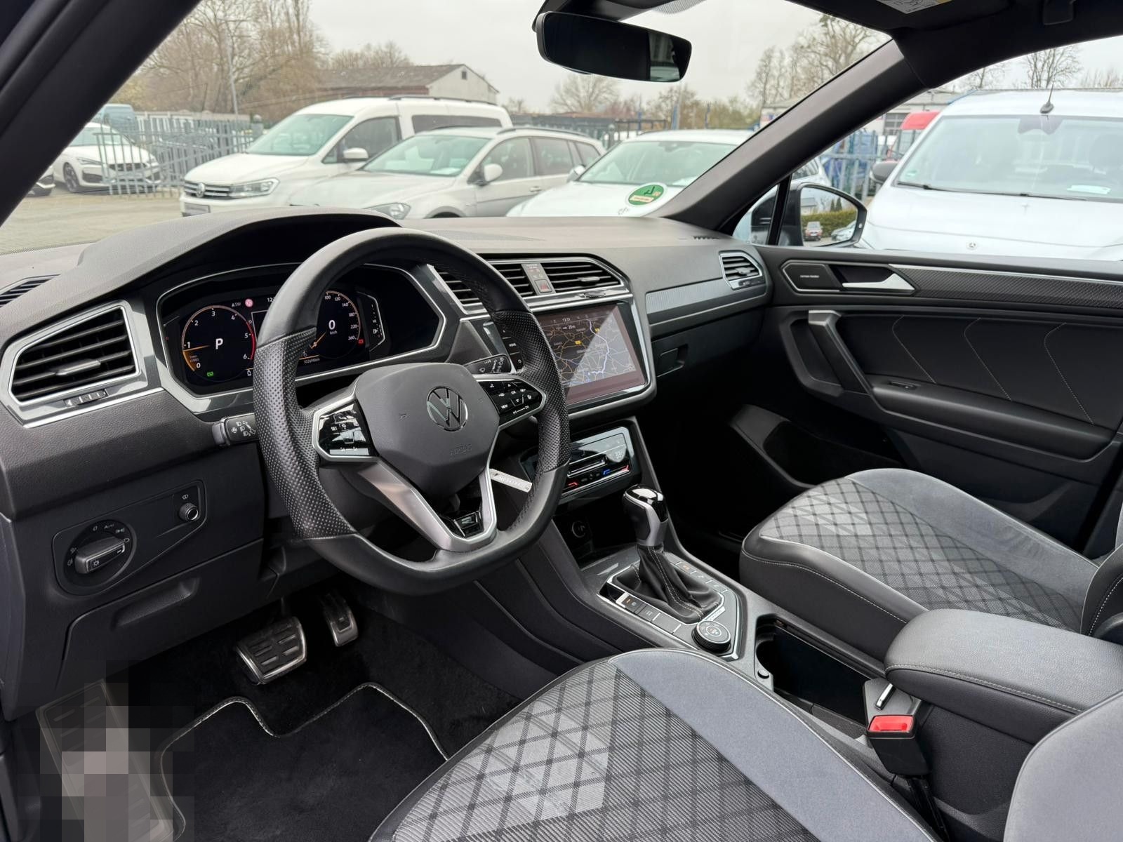Volkswagen Tiguan Allspace R-Line 4Motion MATRIX*PANO*AHK* foto 20