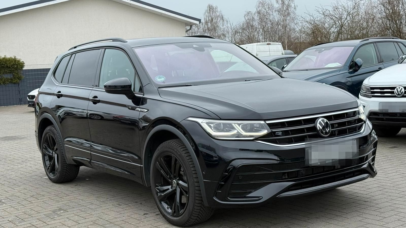 Volkswagen Tiguan Allspace R-Line 4Motion MATRIX*PANO*AHK* foto 5