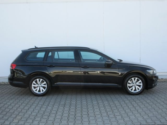 Volkswagen Passat Variant 1.5 TSI LED/NAVI+VZE+RFK/BUSINNES foto 15
