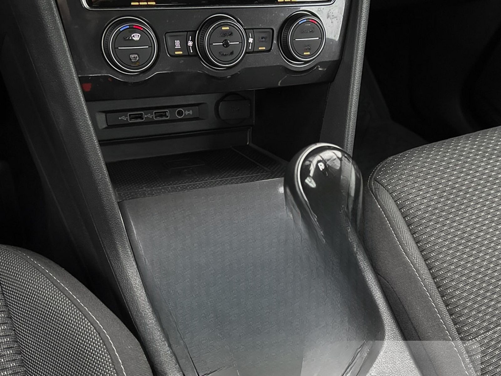 Volkswagen Tiguan Allspace 1.4 TSI Comfortline AHK DCC ACC foto 11