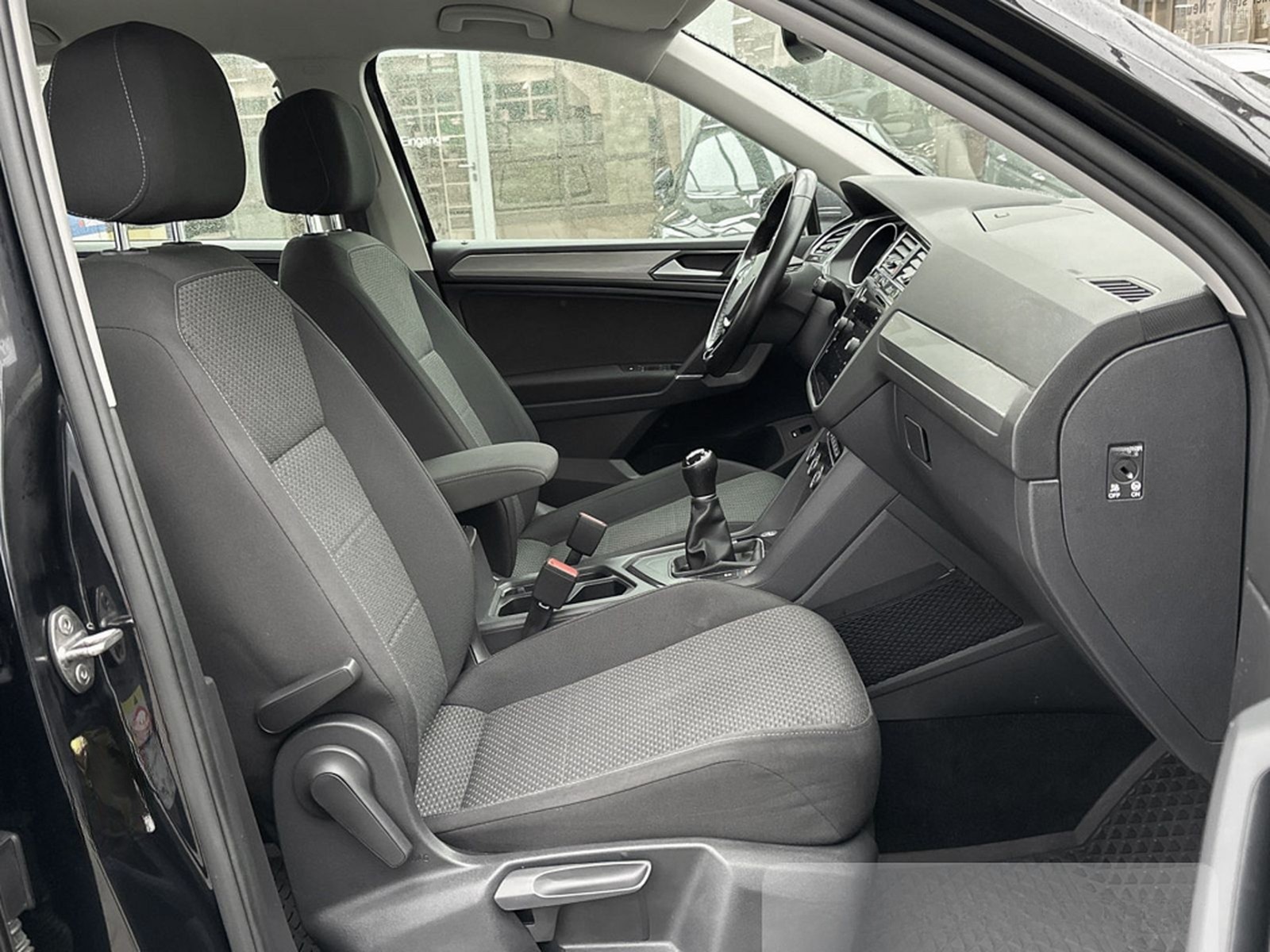 Volkswagen Tiguan Allspace 1.4 TSI Comfortline AHK DCC ACC foto 5