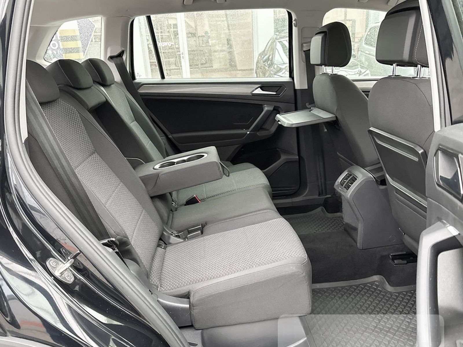 Volkswagen Tiguan Allspace 1.4 TSI Comfortline AHK DCC ACC foto 8