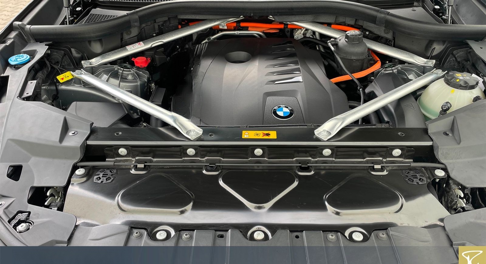 BMW X5 xDrive50e AHK,RFK,Pano,Klima-Sitze foto 7
