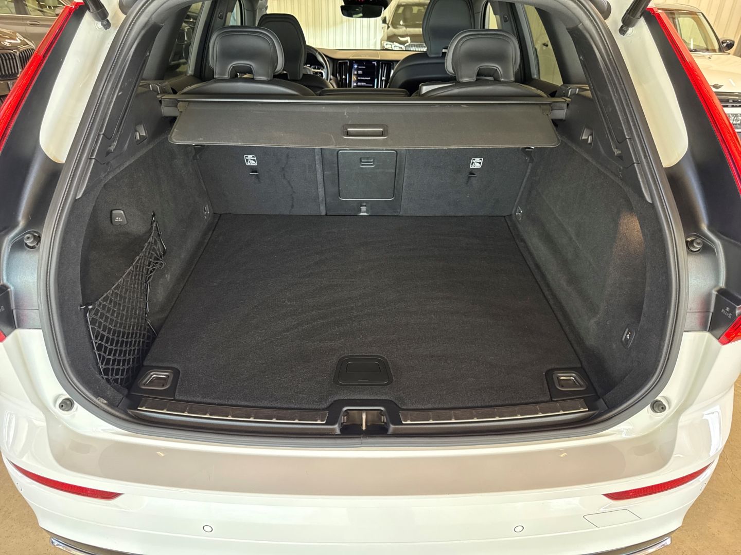 Volvo XC60 R Design AHK Pano Head-Up RFK LR-Hzg. Shz. foto 11