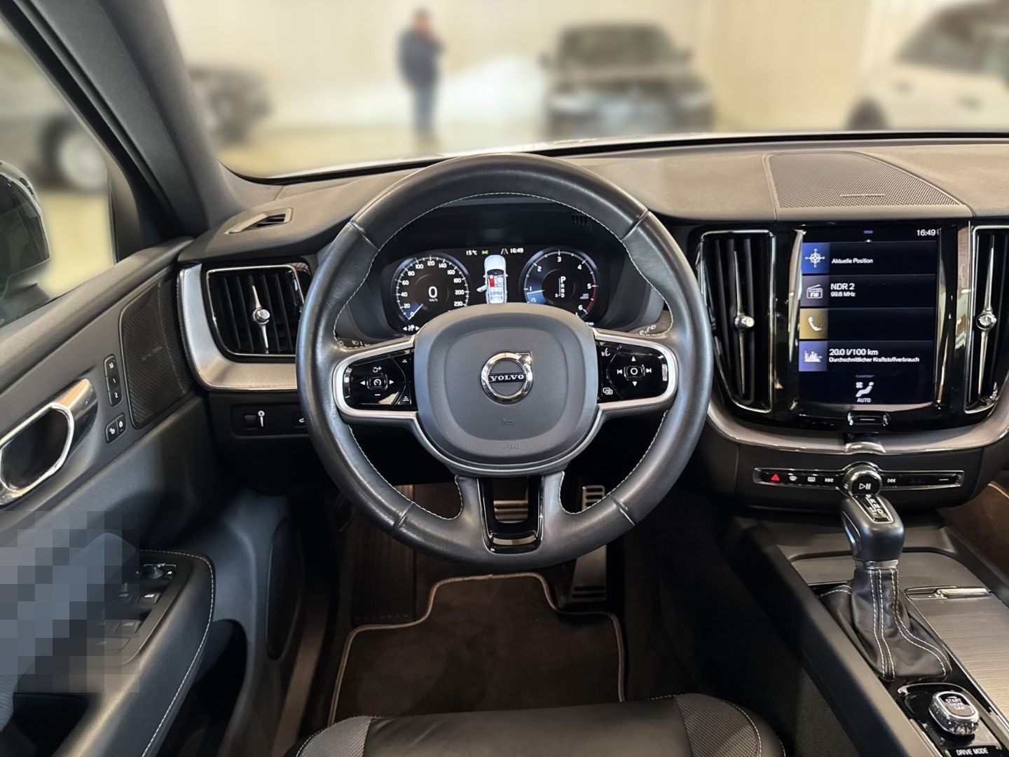 Volvo XC60 R Design AHK Pano Head-Up RFK LR-Hzg. Shz. foto 7