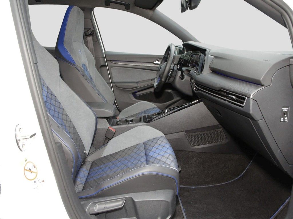Volkswagen Golf VIII R 2.0 TSI 4Motion Black Style Performa foto 9