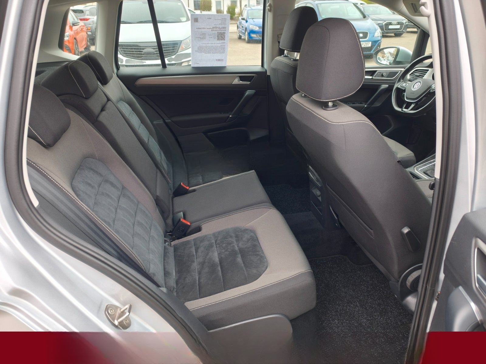 Volkswagen Golf VIII Lim. Life 1.5TSI/LED/PDC/AHZ/ACC/VC foto 13